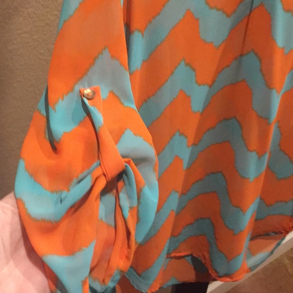 Top - Picture 3 of 3